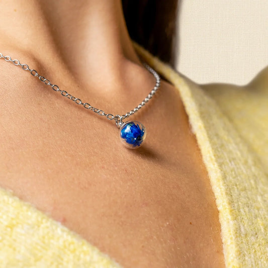 Сребърно Колие с Истинско Цвете и Персонализация