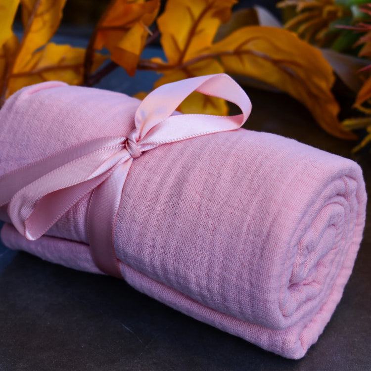 Детски Подаръчен Комплект – Ръчно Изработени Бебешки Играчки с Персонализация - Wishifyy