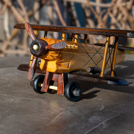 Ръчно Изработена Детска Играчка Самолет- Персонализиран Подарък - Wishifyy