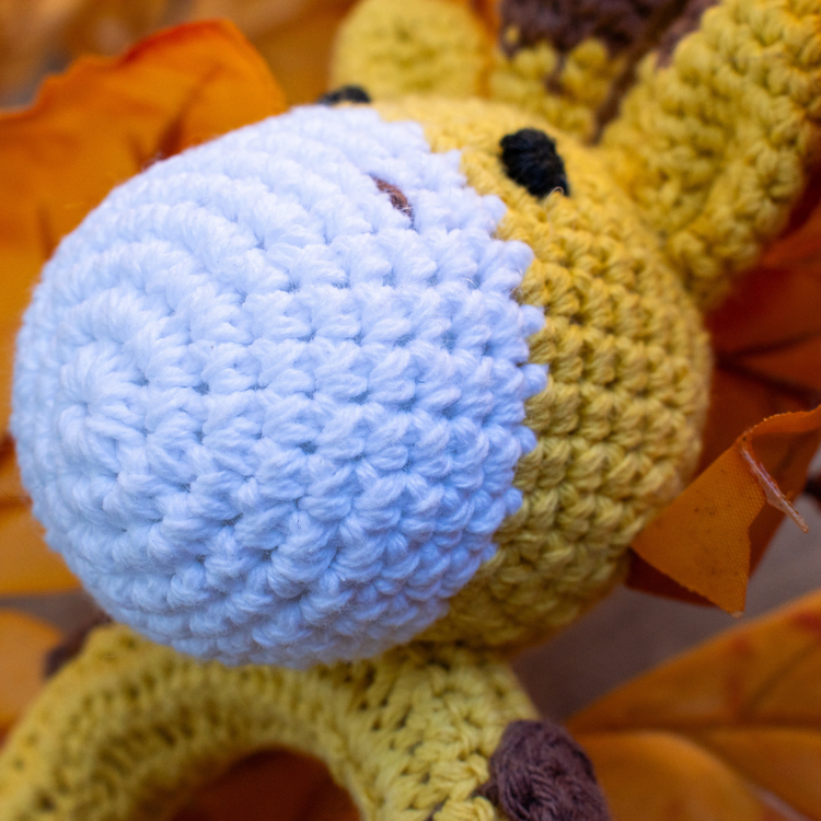 Детски Подаръчен Комплект – Ръчно Изработени Бебешки Играчки с Персонализация