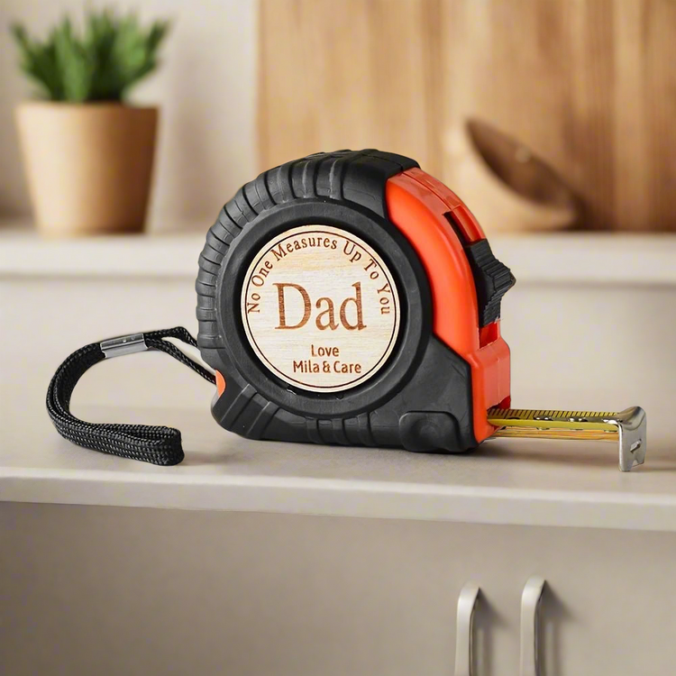 Personalized hammer and tape measure set – "No one can compare to you, Dad!"