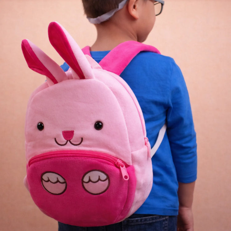 Детска Раница Зайче с Име – Бродирана Персонално, Мека и Удобна - Wishifyy