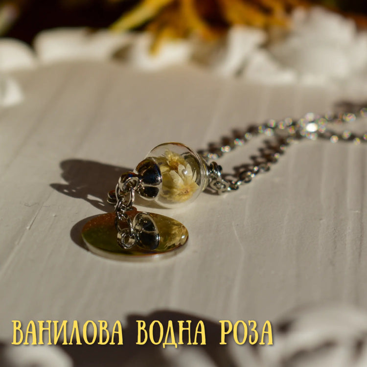 Сребърна Гривна с Истинско Цвете и Персонализиран Медальон - Wishifyy