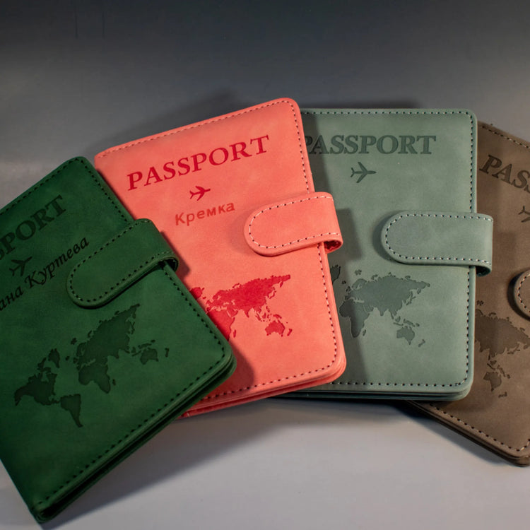 Персонализиран Калъф за Паспорт с Лазерно Гравиране – Име, Инициали или Послание - Wishifyy