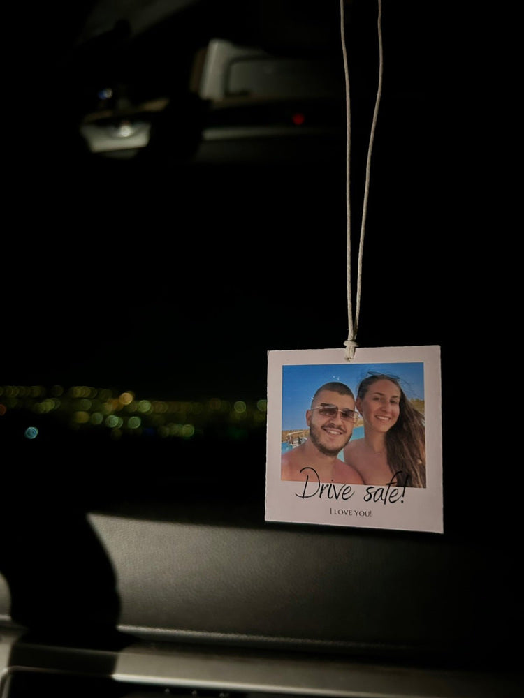 Персонализиран Талисман за Автомобил 5×5 см – Снимка и Пожелание - Wishifyy