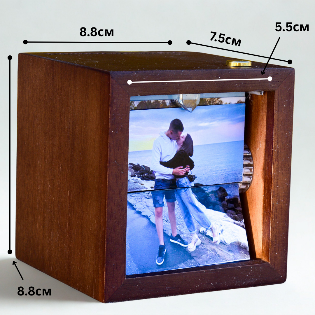 Механична Флипбук Рамка с LED – Персонализирани Снимки | Анимиран Подарък - Wishifyy