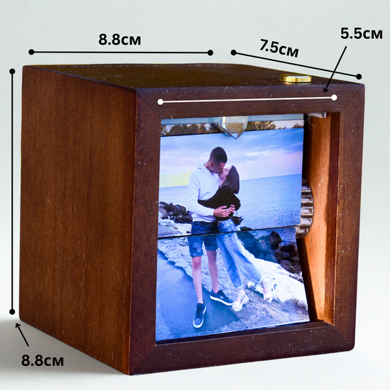 Механична Флипбук Рамка с LED – Персонализирани Снимки | Анимиран Подарък - Wishifyy