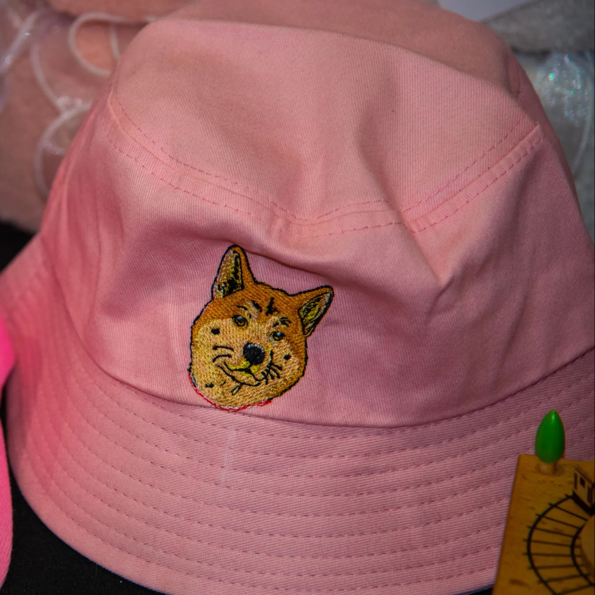 Модел шапка (Виж снимките) - Wishifyy